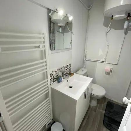 Cosy T3 Proche Gare Et Polygone Apartment Beziers